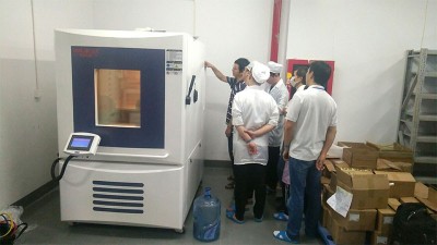 恒溫恒濕試驗(yàn)箱放置的場(chǎng)地環(huán)境溫度是多少？