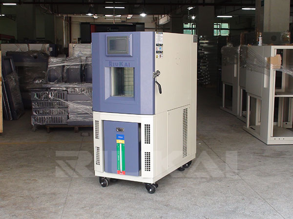 恒溫恒濕機(jī)廠(chǎng)家